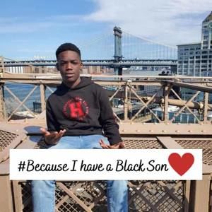 Meet your Posher, Chanel